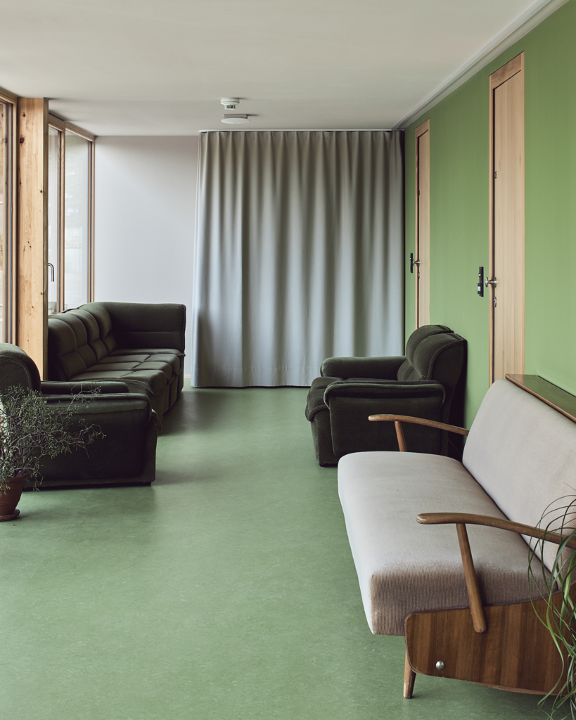 viergestalten Ernas Haus 03