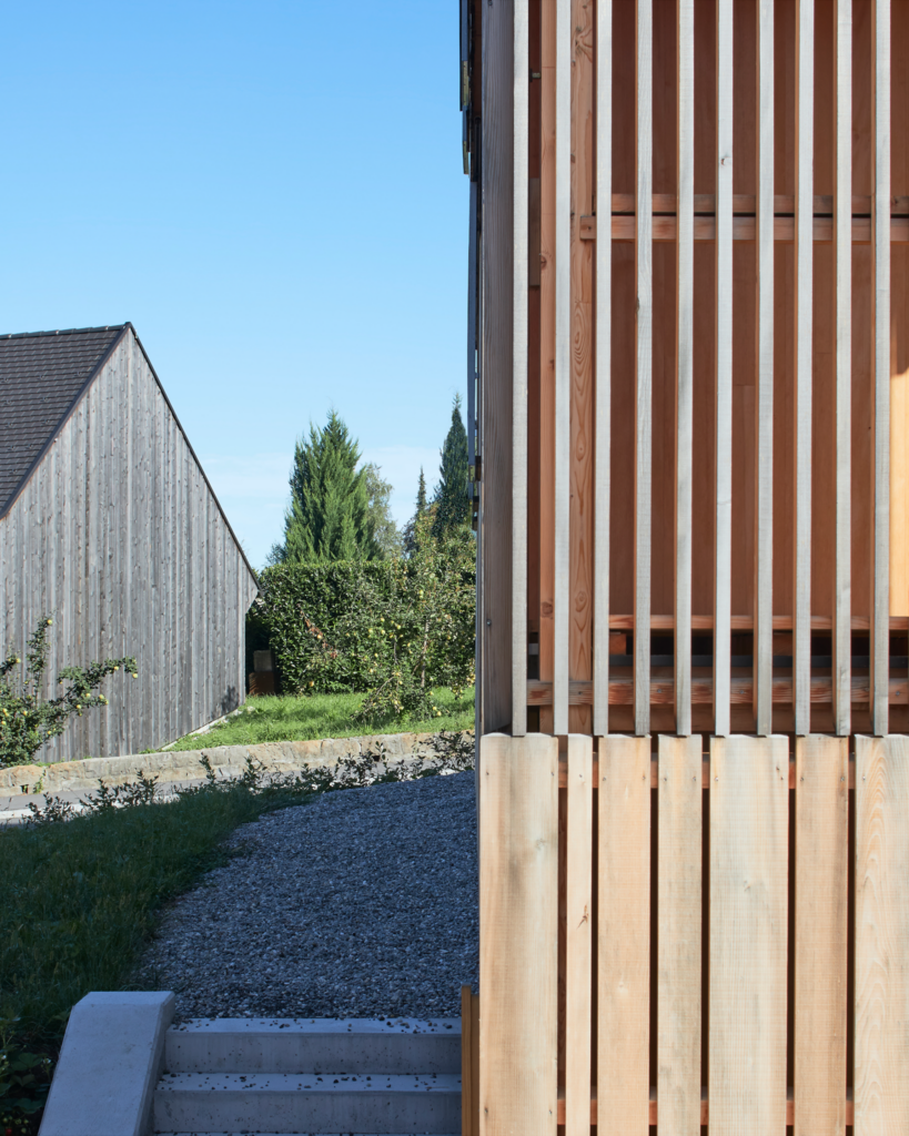 viergestalten Ernas Haus 04