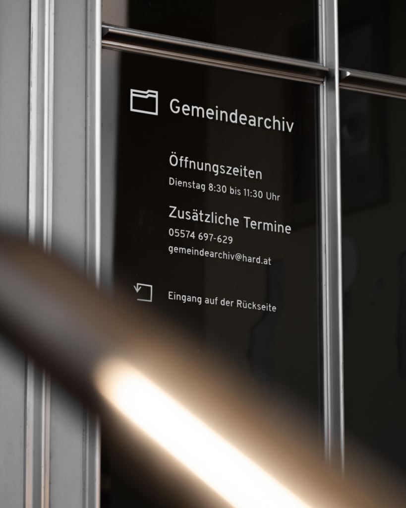 viergestalten Hafele Hehle Hard Leitsystem 03